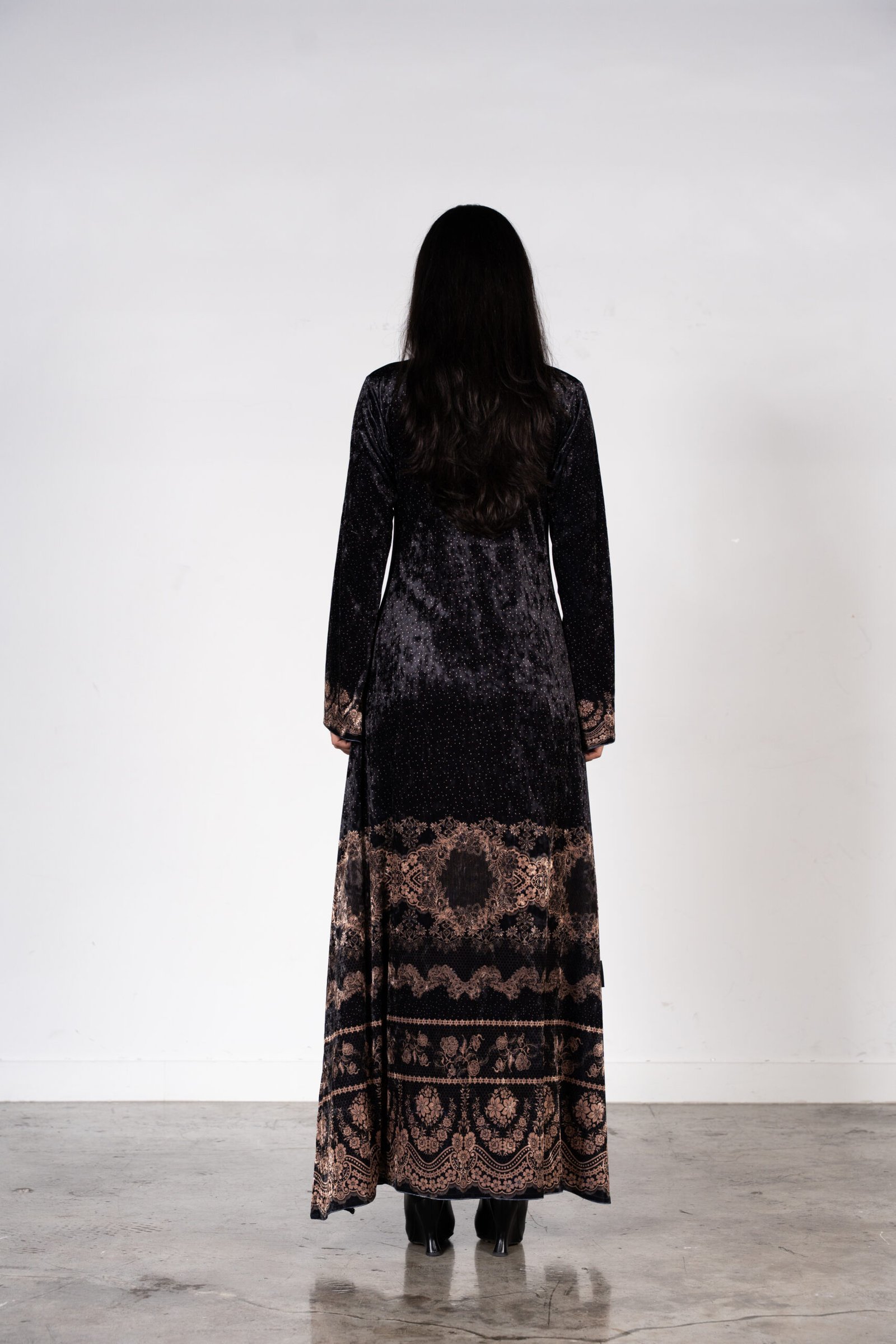 VELVET AURA - Image 2