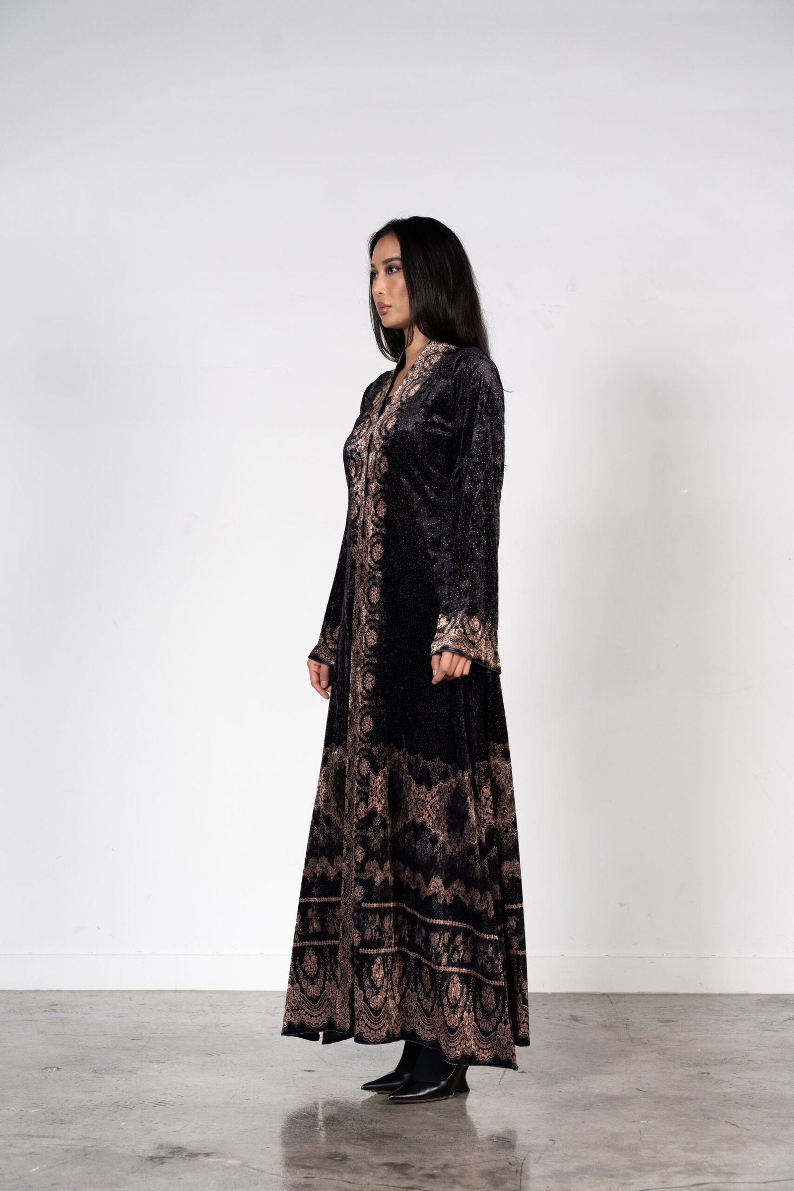 VELVET AURA - Image 3