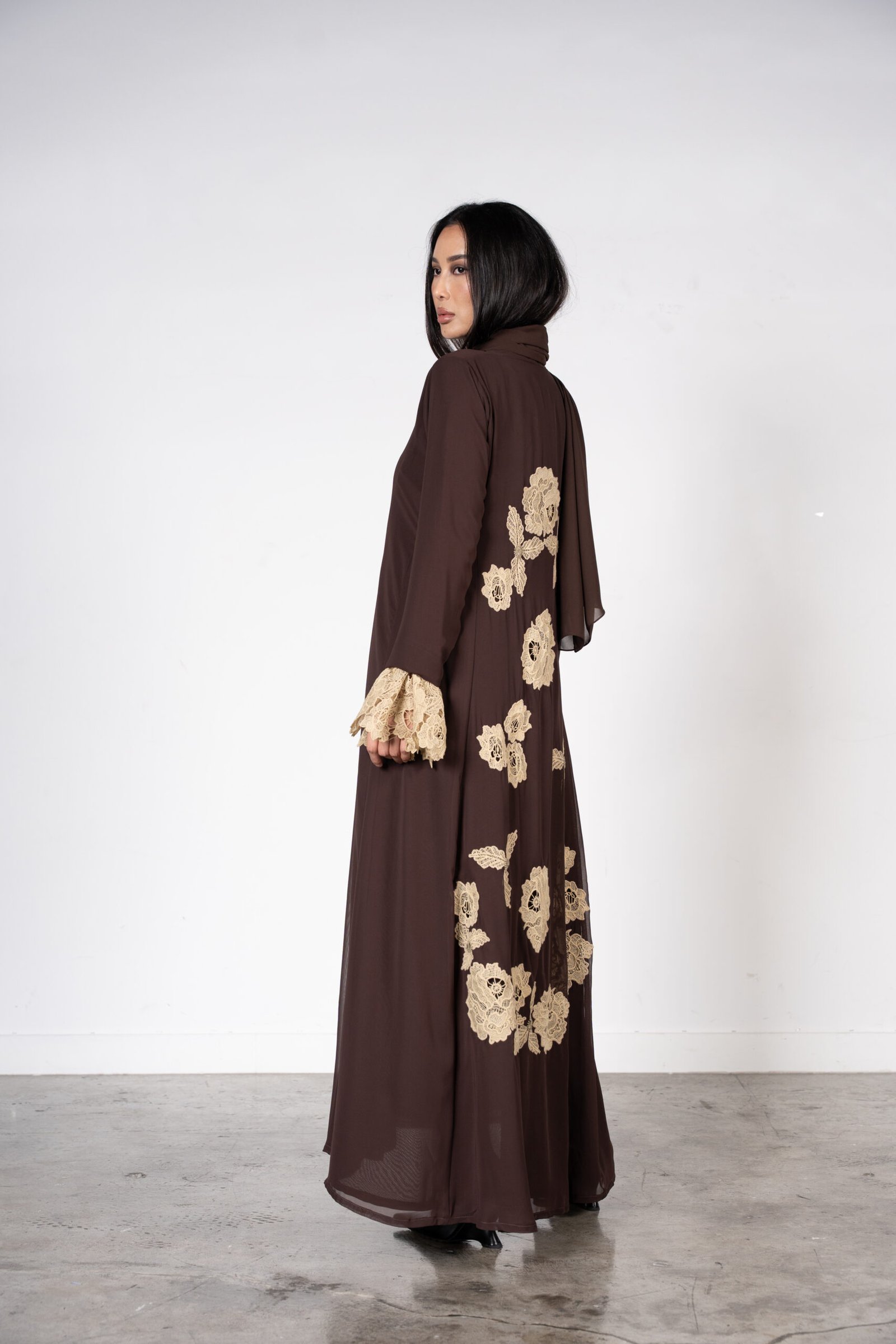 GOLDEN HOUR - Image 2