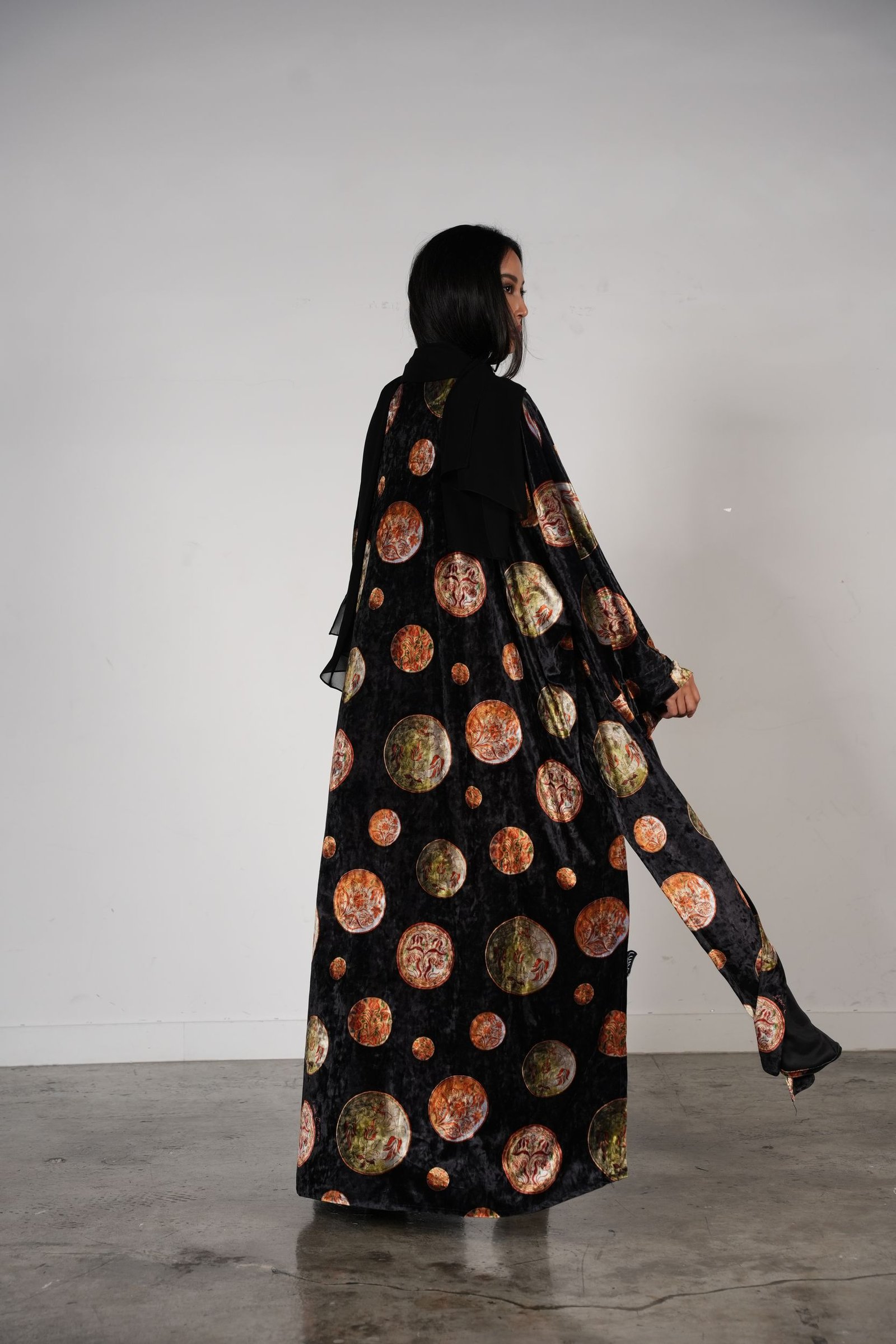 Amara Velvet - Image 2