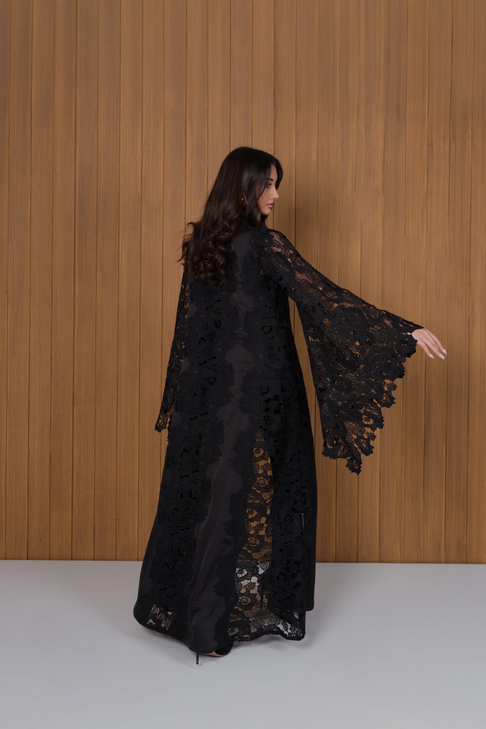 LACE MAJESTY - Image 2