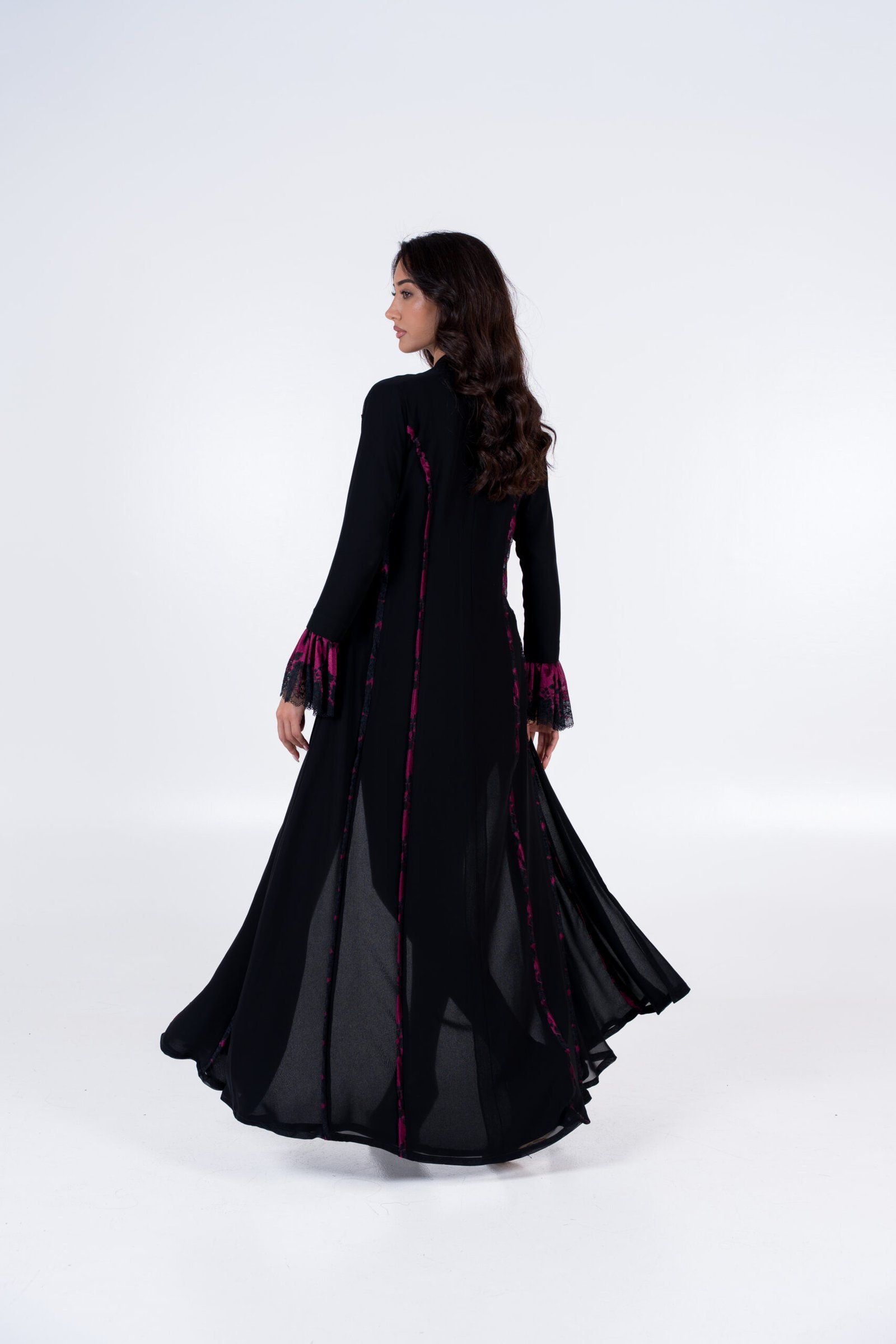 THE FUCHSIA CONTOUR - Image 3