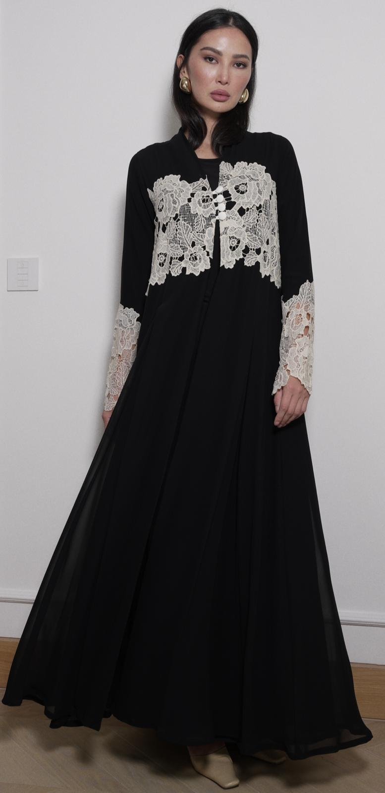 MIDNIGHT LACE - Image 4