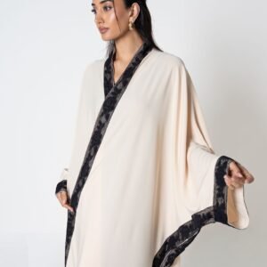 CREME BISHT